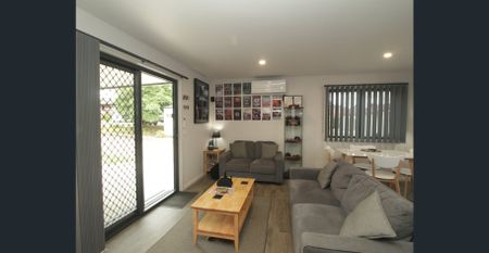 3-BEDROOM CABIN IN NICHOLSON RIVER HOLIDAY PARK - Photo 2