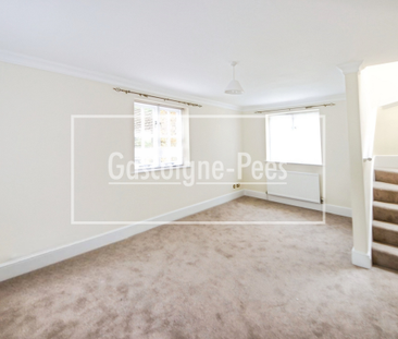 Hillier Road, Guildford - Photo 1