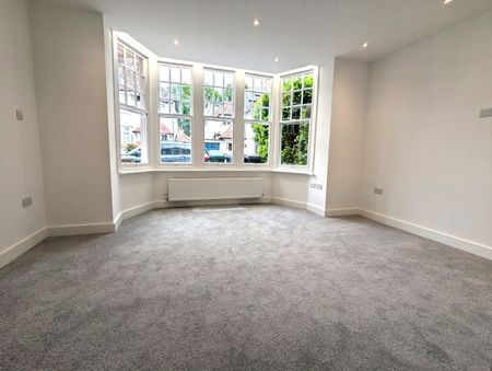 2 Bed Flat, Avondale Avenue, N12 - Photo 3