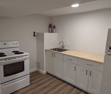 For Lease - 63 Pelham Road Unit# 5, St. Catharines, Ontario - Photo 4