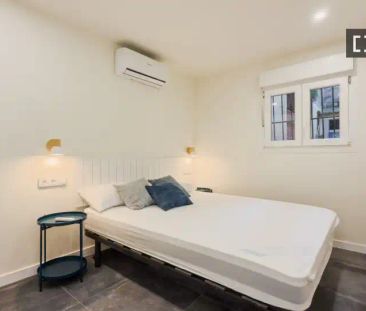 Piso de alquiler en El Raval - Photo 3