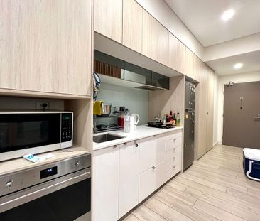 One parking space In The Heart of Ashfield, Be the 1st to inspect!!! - Photo 4
