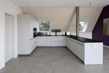 Rare: Modern attic with lake view, private entrance and 4 bedrooms - Foto 2