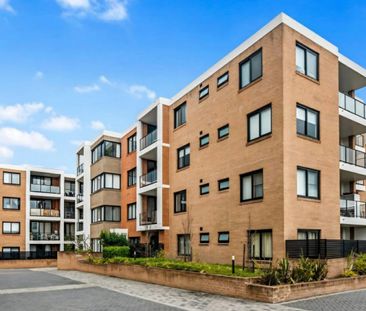 Spacious 2-Bedroom Unit with Private Courtyard – Perfect for Comfor... - Photo 5