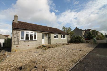 3 bedroom bungalow to rent - Photo 2