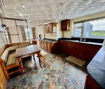 3 bedroom detached house to rent - Photo 5