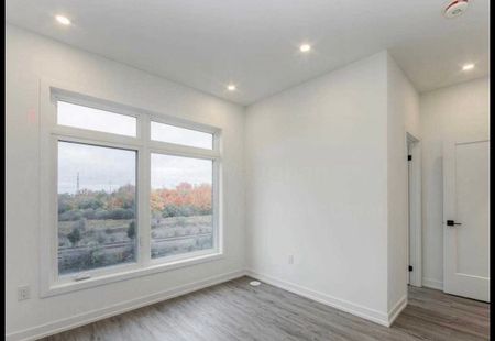 For Lease - 70 Dalhousie Street, Vaughan, Ontario - Photo 2