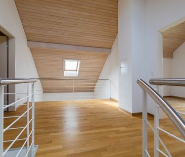Grosszügige 4.5-Zimmerwohnung im Attikageschoss - Photo 3