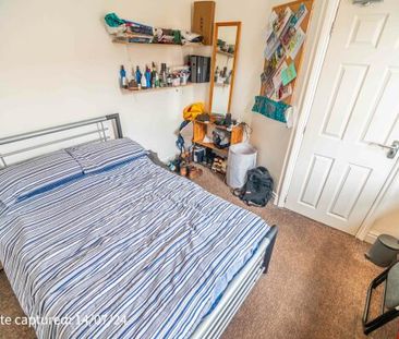 6, Arthur Street,York - Photo 3