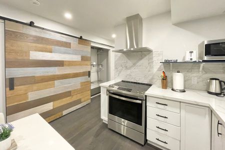 For Lease - 27 Thornton Avenue Unit# Lower, Toronto, Ontario - Photo 2