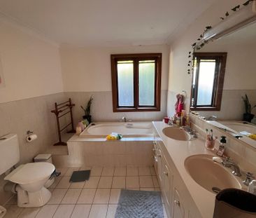 Kenmore Hills - Photo 2