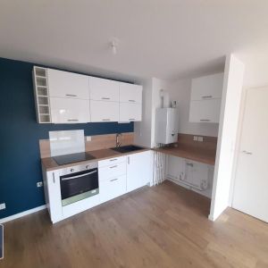 Location Appartement 3 pièces 60m² LOOS 59120 - Photo 2