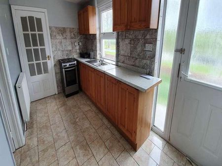 Parc Pendre, Kidwelly, Carmarthenshire, SA17 - Photo 2
