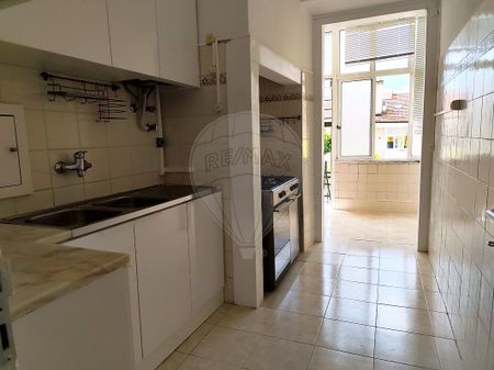 Apartamento T2 em Lisboa - Photo 2