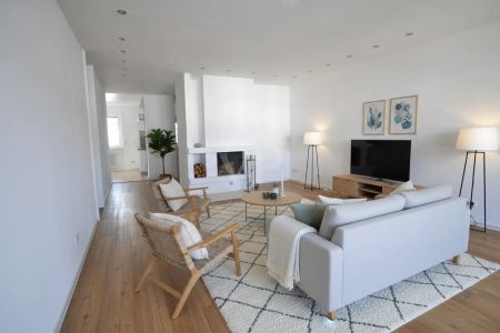 Toll ausgestattete 4-Zimmer Wohnung in gepflegtem Wohnumfeld - Photo 2