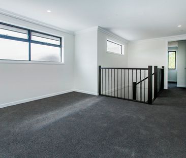 Thinking of selling? Contact our agent - Photo 2