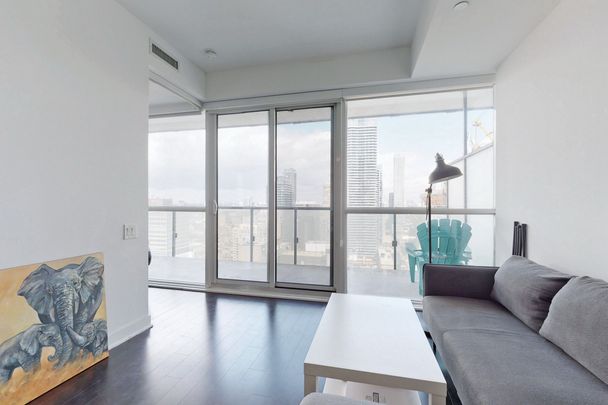 For Lease - 15 Grenville Street Unit# 3507, Toronto, Ontario - Photo 1