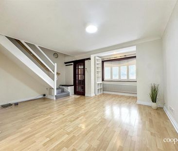 2 bedroom house - end terrace - Photo 2