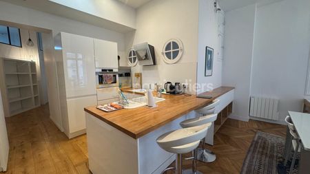 Tout savoir sur cet appartement dans le quartier Saint Philippe du Roule, à Paris 8ème - Photo 4