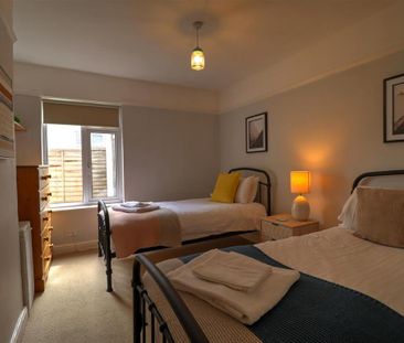 3 bedroom semi-detached house to rent - Photo 6