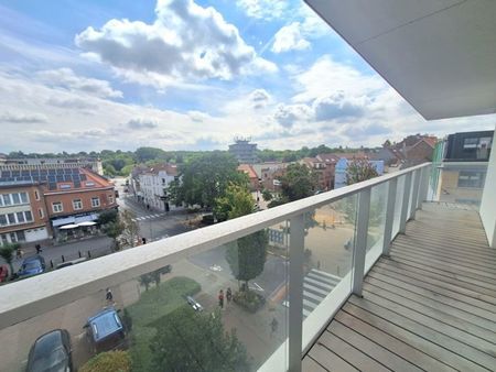 Appartement te huur - Foto 2