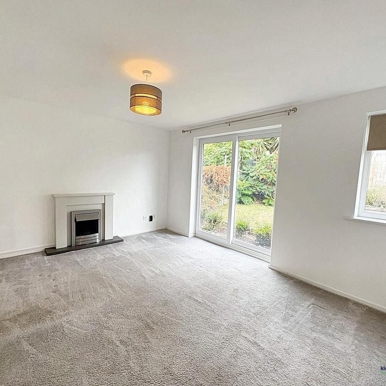 3 bedroom detached bungalow to rent - Photo 1