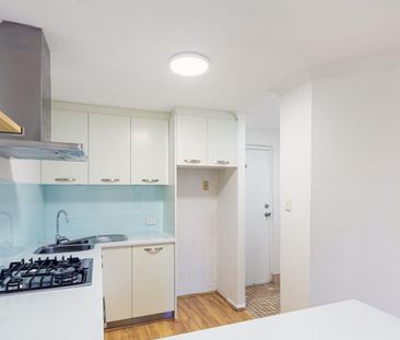 1/182 Carr Place, Leederville, WA 6007 - Photo 3