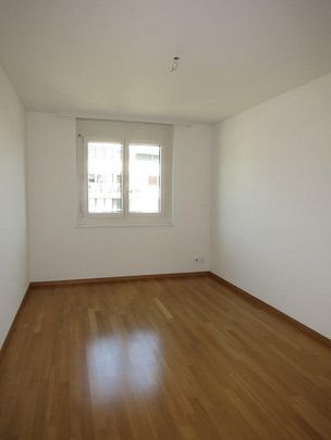 An erhöhter Lage, Nähe Sportanlage - Foto 1