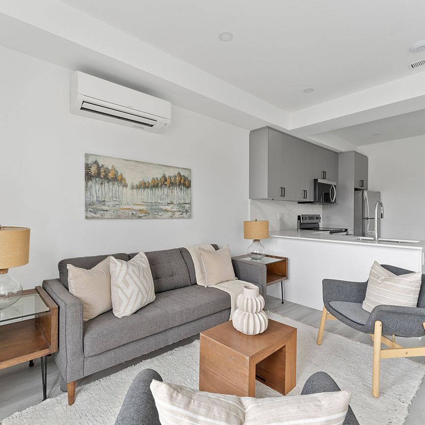 For Lease - 589 Oakwood Avenue Unit# 2 - Main, Toronto, Ontario - Photo 1