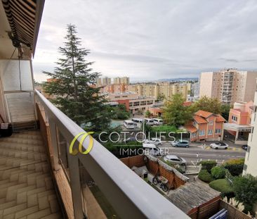 Location Appartement 1 pièce 32m² NICE 06200 - Photo 2