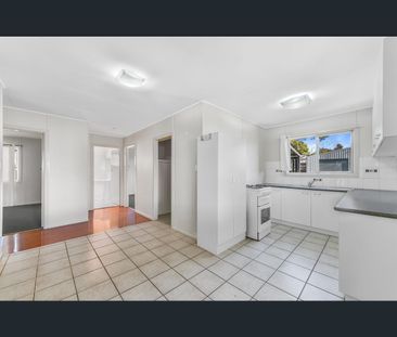 11A Hillside St, Newtown, Qld 4350 - Photo 5