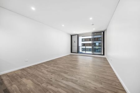 Brand-New 2-Bedroom Luxury Apartment with Abundant Natural Light - Photo 3