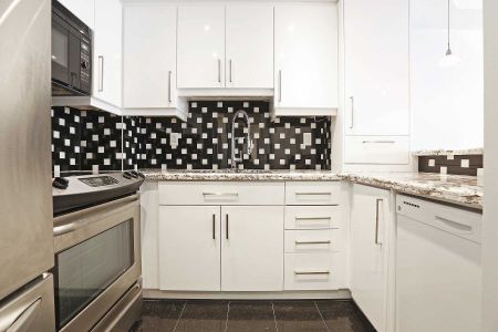 For Lease - 7 Broadway Avenue Unit# 705, Toronto, Ontario - Photo 5