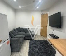 4 bedroom semi-detached house to rent - Photo 1