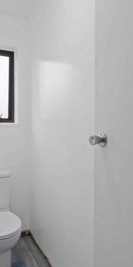 Spacious Brick Home for Rent in Quiet Location - Photo 3