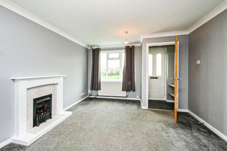 2 bedroom terraced house to rent - Photo 2