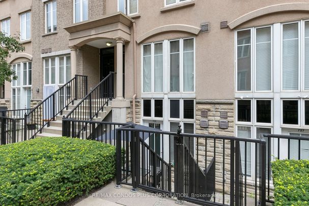 Condo Townhouse For Lease | C8058018 - Photo 1