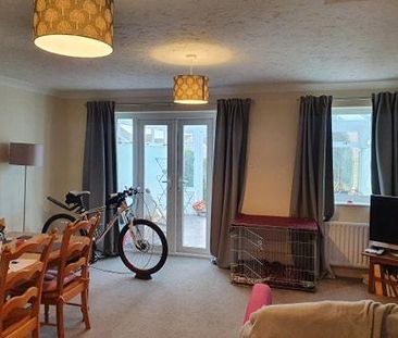 3 bedroom terraced house to rent - Photo 4