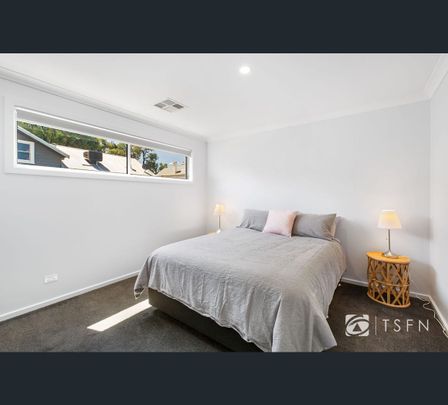 2/60a Honeysuckle St, Bendigo, Vic 3550 - Photo 1