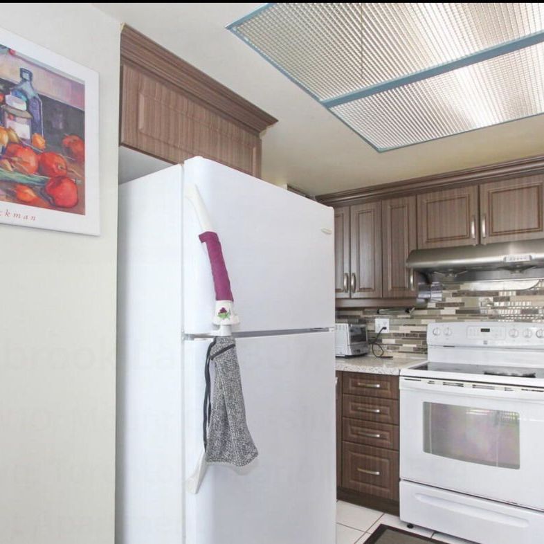 For Lease - 21 Markbrook Lane Unit# 307, Toronto, Ontario - Photo 1