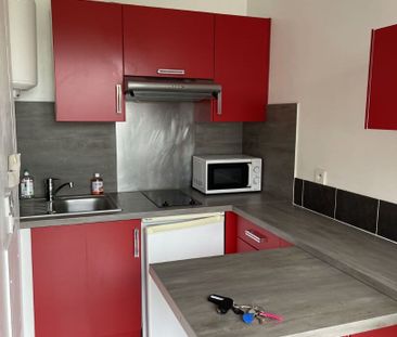 Location Appartement 1 pièce 18m² LILLE 59000 - Photo 2