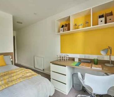 Upper floor Studio - Photo 6