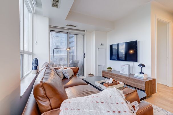 For Lease - 310 Burnhamthorpe Road Unit# 2412, Mississauga, Ontario - Photo 1