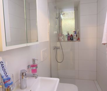 Moderne 1.5-Zimmer-Wohnung mit Blick über Rheineck - Photo 4