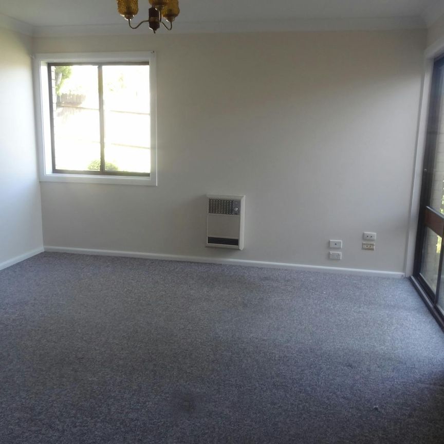 SUPERB 2 BED UNIT, GREAT LOCATION - Photo 1