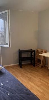 Appartement 1 pièces 15m2 REIMS 391 euros - Photo 1