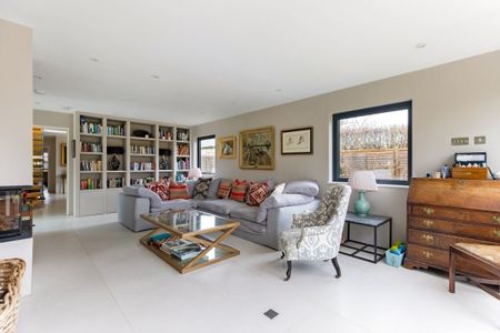 4 bedroom barn to rent - Photo 2