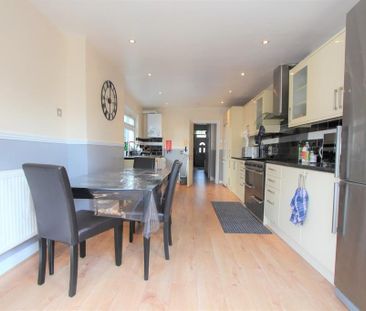 House share to rent - Photo 6