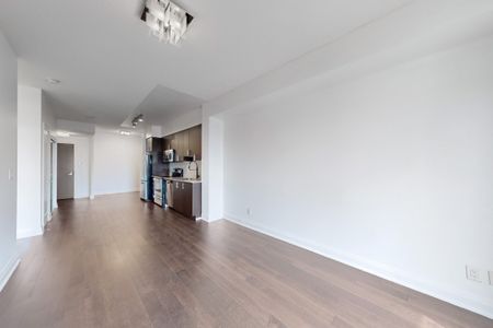 For Lease - 7161 Yonge Street Unit# 1127, Markham, Ontario - Photo 4