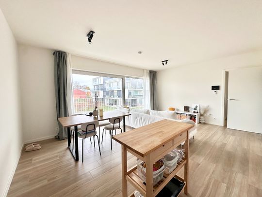 Appartement met 2 slaapkamers incl. staanplaats - Photo 1